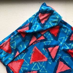 Triangular print maxi